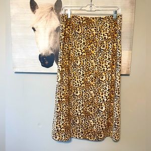 Nuggles athletic Skirt